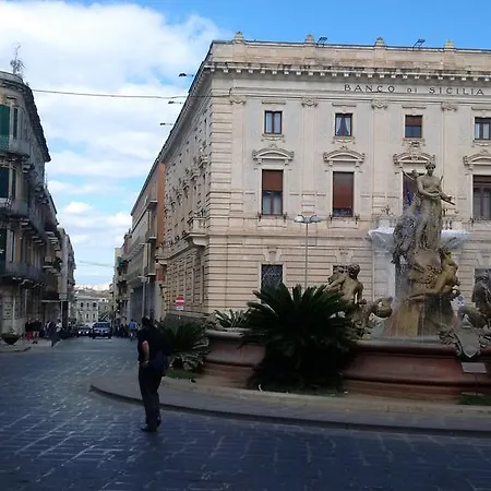 Casa Sanfaso' * Avola